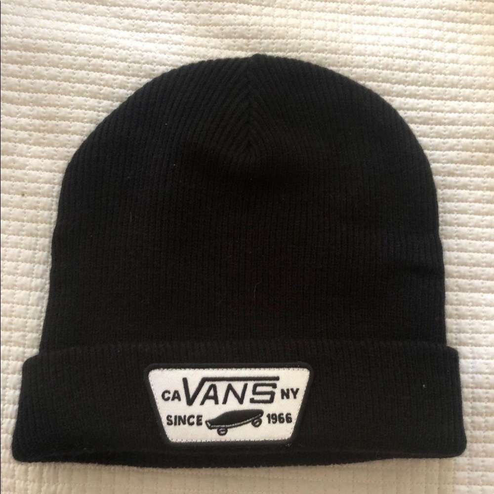 Black Vans Milford Beanie